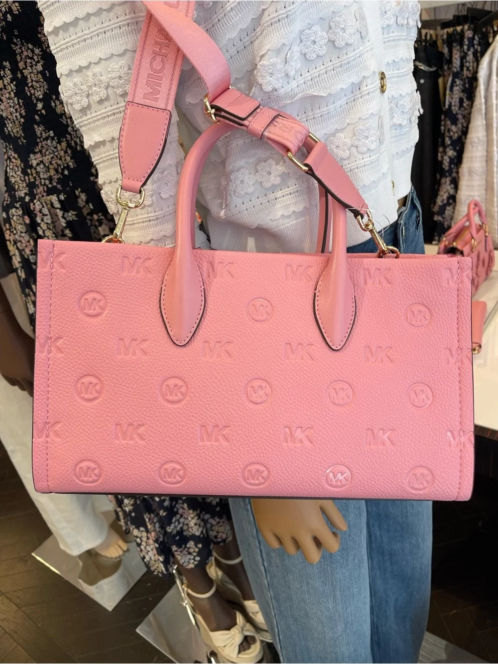 Michael Kors Mirella Md Logo Debossed Satchel Shoulder Tote Handb
Carnation
NWT - Picture 4 of 16